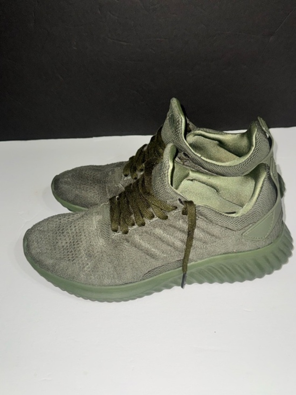 Nike I Men’s I Olive Green Sneakers